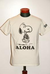 SUN SURF (サンサーフ) × PEANUTS (ピーナッツ)　半袖スヌーピーTシャツ　SS77973　"ALOHA"　オフホワイト
