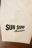SUN SURF (サンサーフ) × PEANUTS (ピーナッツ)　半袖スヌーピーTシャツ　SS77973　"ALOHA"　オフホワイト